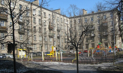 В Новосибирске на ремонт дворов направили 600 млн рублей