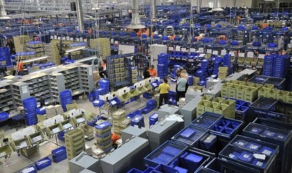 Благодаря открытию одного из крупнейших сортировочных центров в Новосибирске СДЭК первой в Сибири начнет предлагать услугу регионального фулфилмента