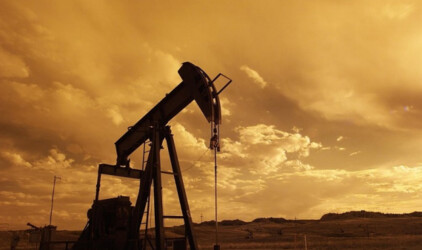 Вся нефть России оценена в 1 трлн долларов