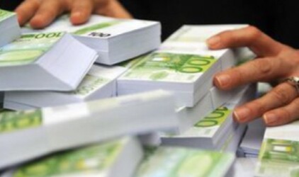 Процесс оформления займа на сайте ЕвроКредит.ру максимально прост