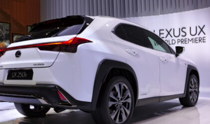 Бывший дилерский центр Lexus в Новосибирске продали за 155,4 млн рублей