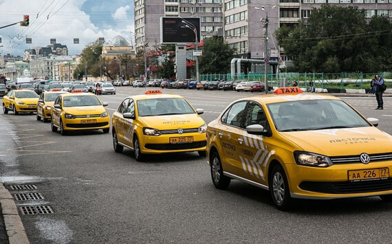 В Новосибирске цены на такси выросли в два раза