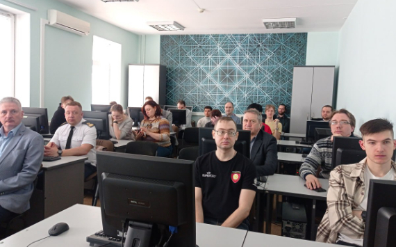 Преподаватели в Новосибирске прошли обучение ОС Astra Linux при поддержке правительства региона