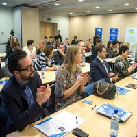 Российские консультанты зажгли бизнес-конференцию в Риге