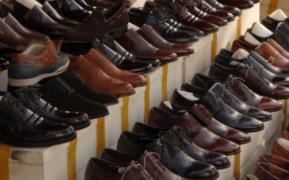 Власти Новосибирской области ищут инвестора для обувной фабрики